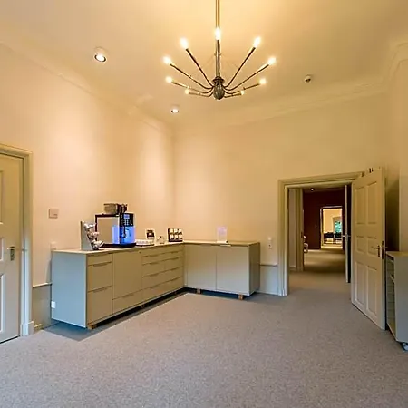 Evangelische Tagungsstatte Hotel 2*