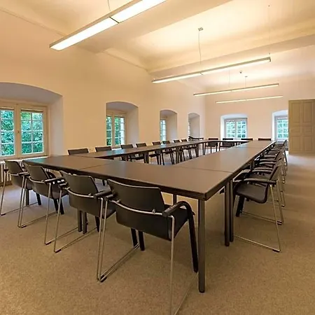 Hotel Evangelische Tagungsstatte 2*