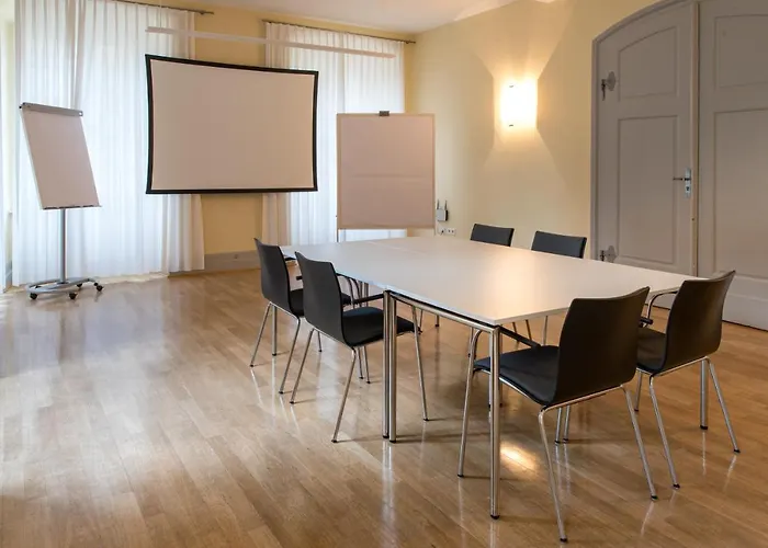 Evangelische Tagungsstaette Szálloda Hofgeismar