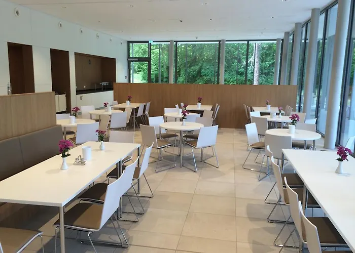 Szálloda Evangelische Tagungsstaette Hofgeismar